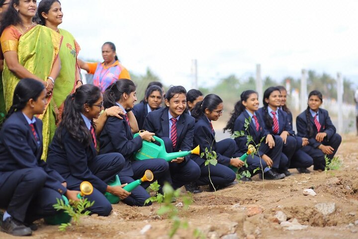 SSVM World School