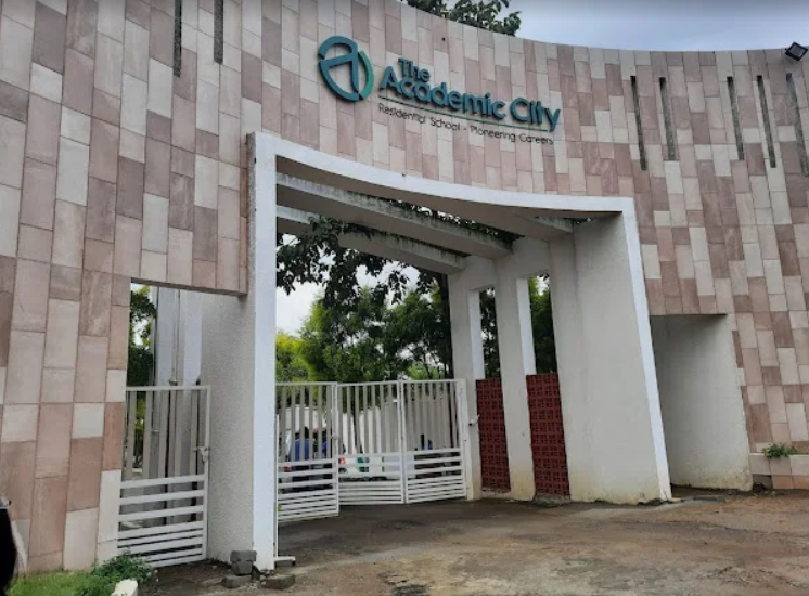 The Academic City School