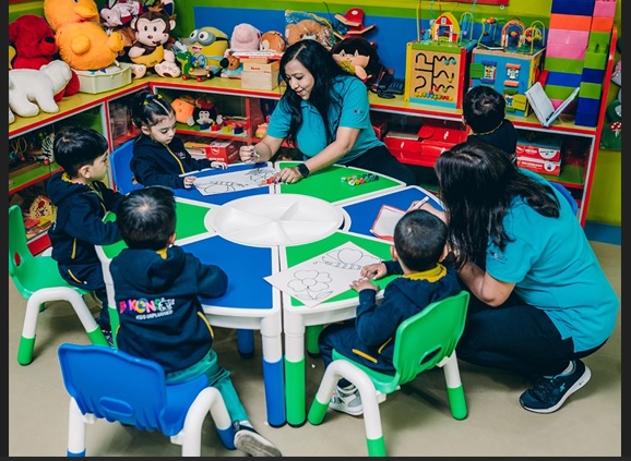 Makoons Play School & Preschool