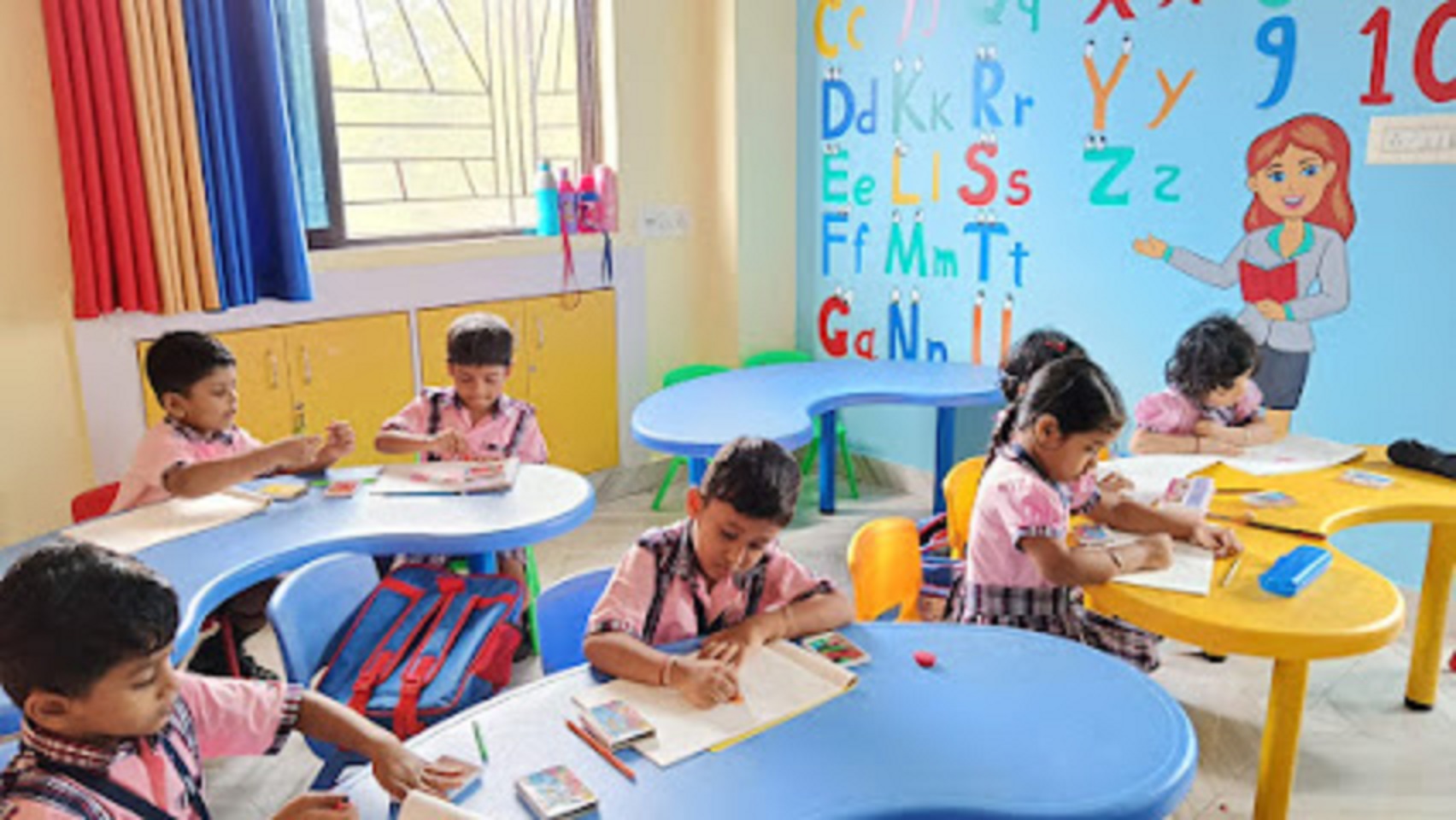 Smart Junior School