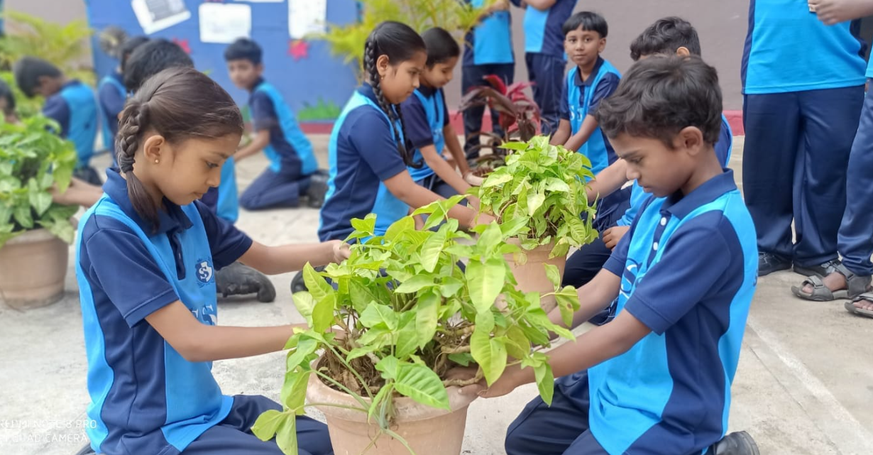 Shanthniketan Public School