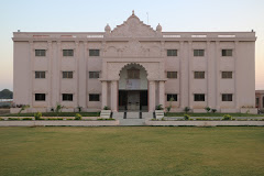 Shree Swaminarayan Gurukul International School