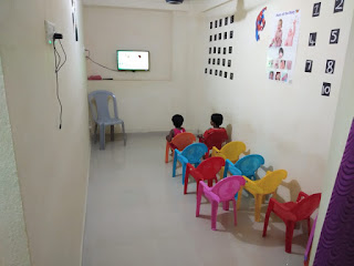 Almonds Play School