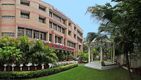 D A V Public School